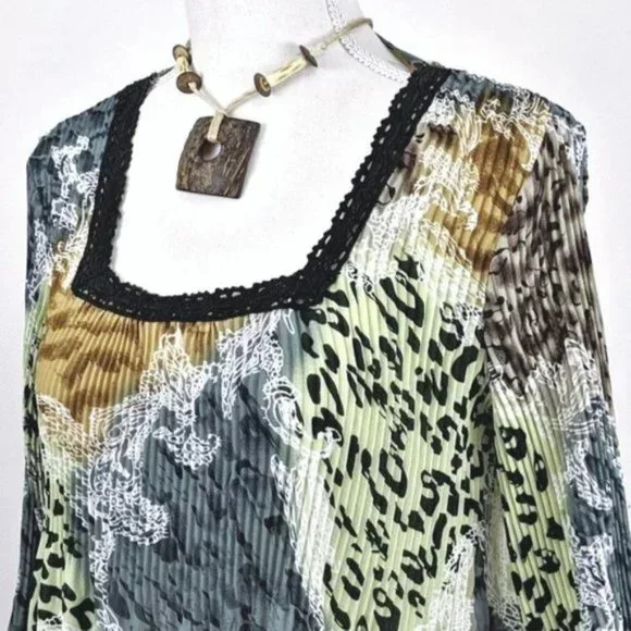 90s Y2K Bell Sleeve Animal Print Blouse Multicolor  S - Picture 2 of 9
